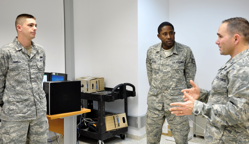 Commanders visit deployed airmen on tail swap