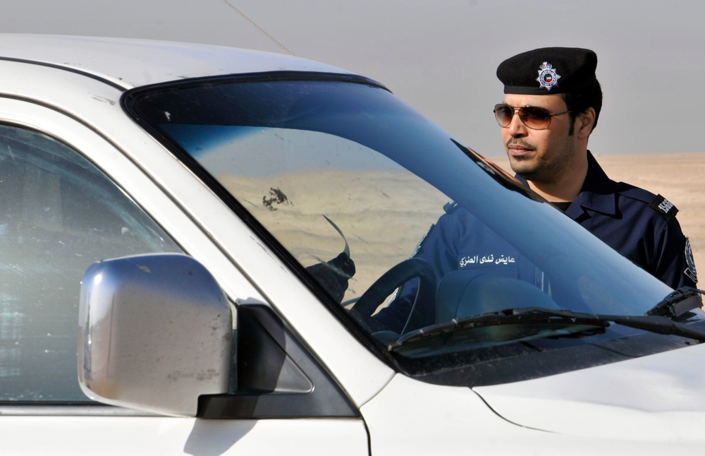 US military, Kuwaiti Police unite against danger on roads