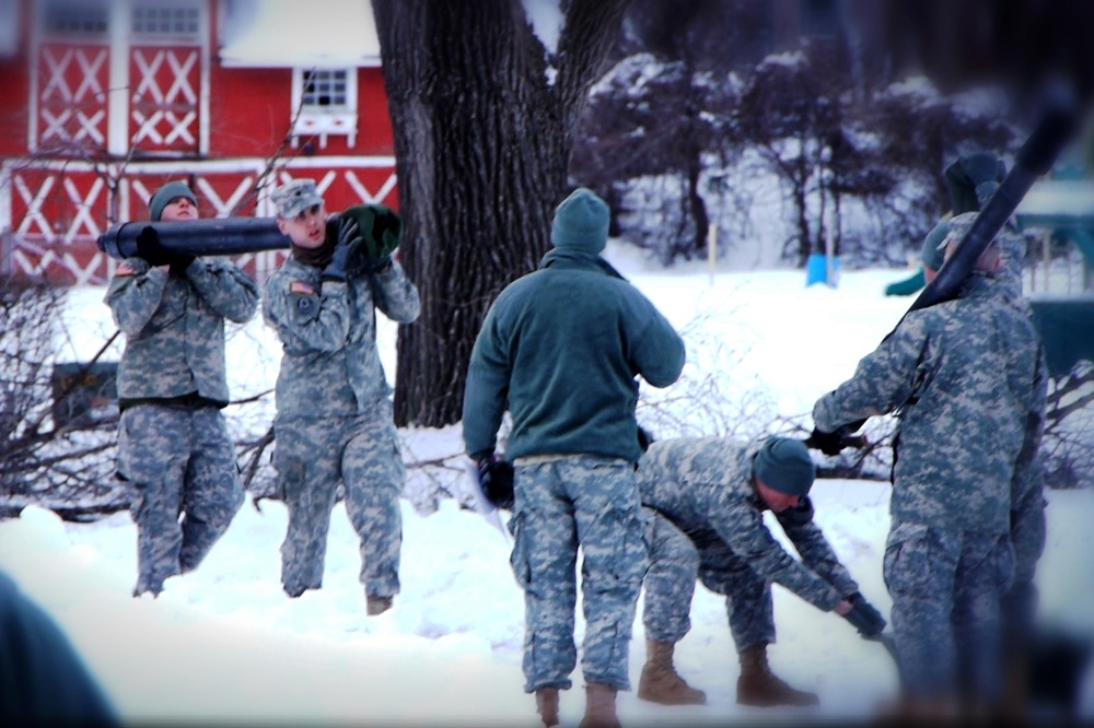 Missouri infantrymen brave freezing weather to sustain mission readiness