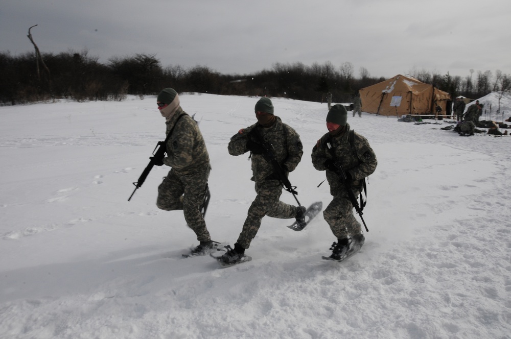 Muleskinners snowshoe during Mountain Winter Challenge