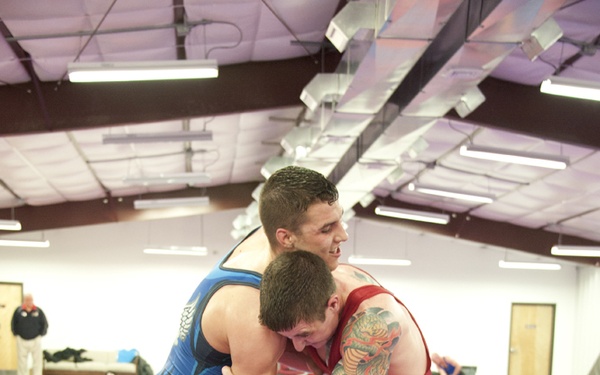 Air Force wrestlers train to subdue competition