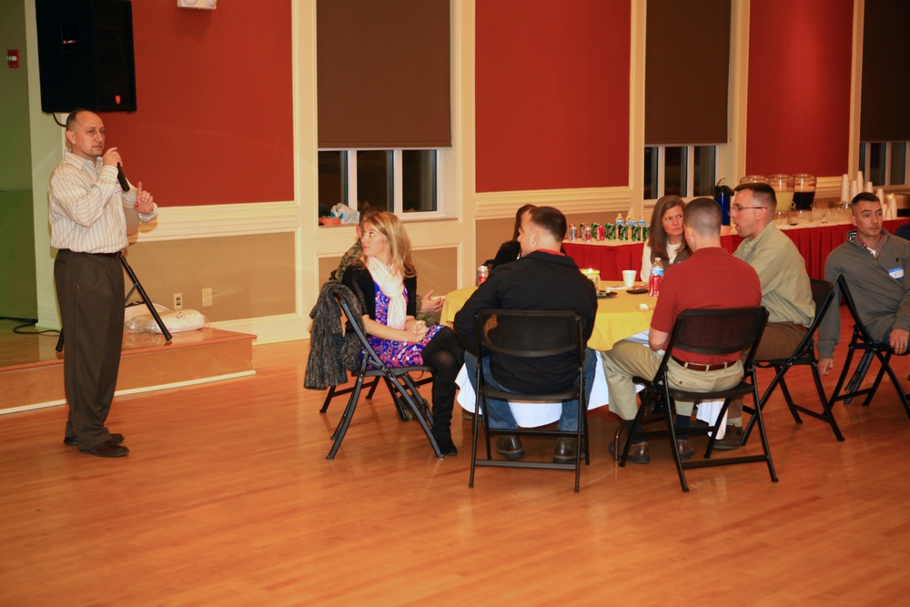 Combat Logistics Regiment 27 volunteers lend a hand