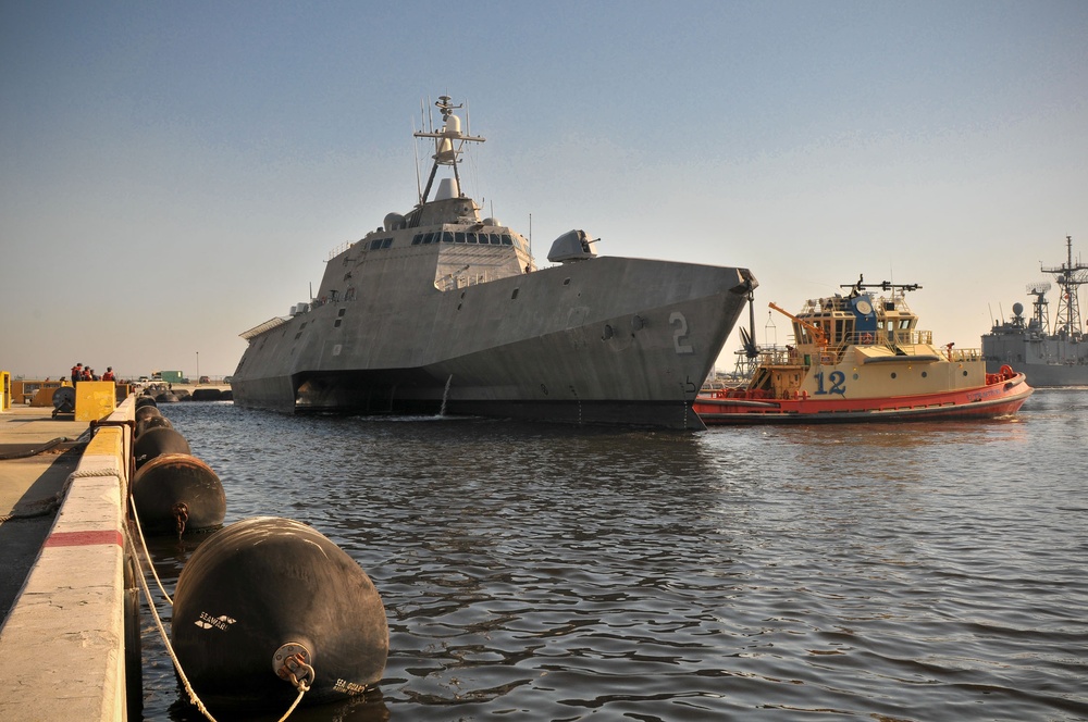 USS Independence (LCS 2)