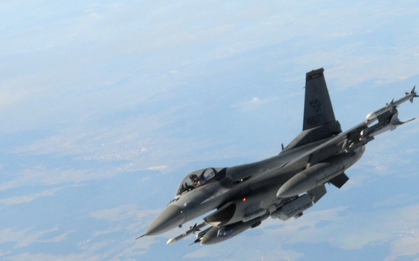 ‘Hogs’ receive gas before ‘Falcons’