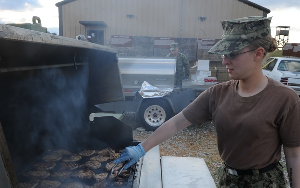 Culinary specialist keep Seabees fed