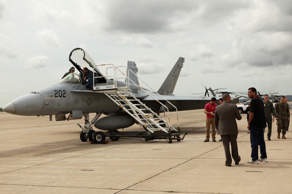 Marine Corps Executive Forum brings Seattle-based leadership to Southern California Marine bases