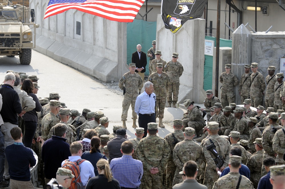 Secretary of defense visits Jalalabad Airfield, Afghanistan