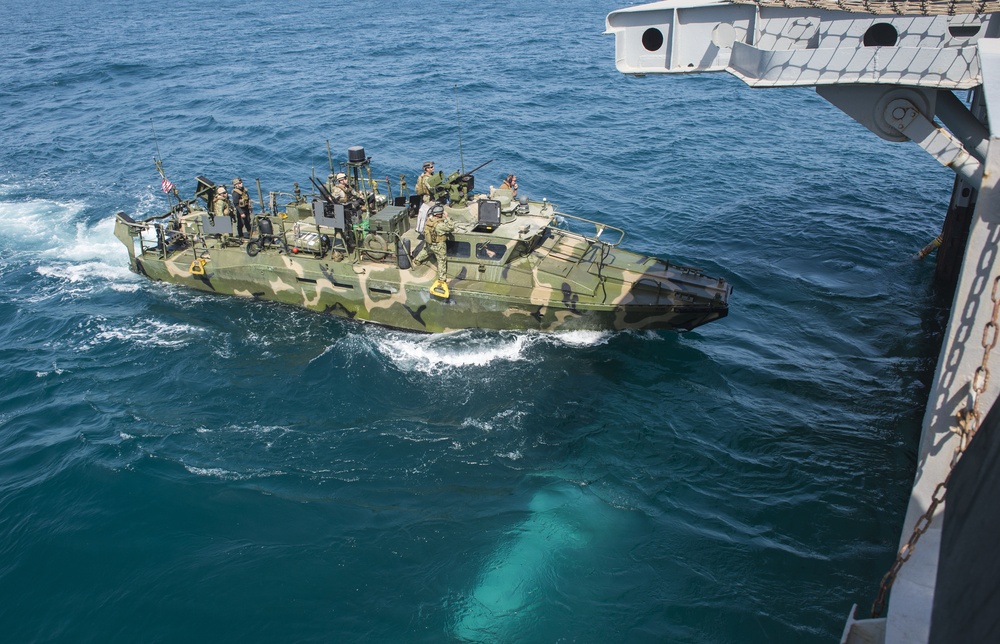 Coastal Riverine Group 2 well deck operations with USNS Ponce (AFSB(I) 15)