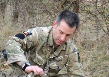352nd SOSS provides medical training to British army