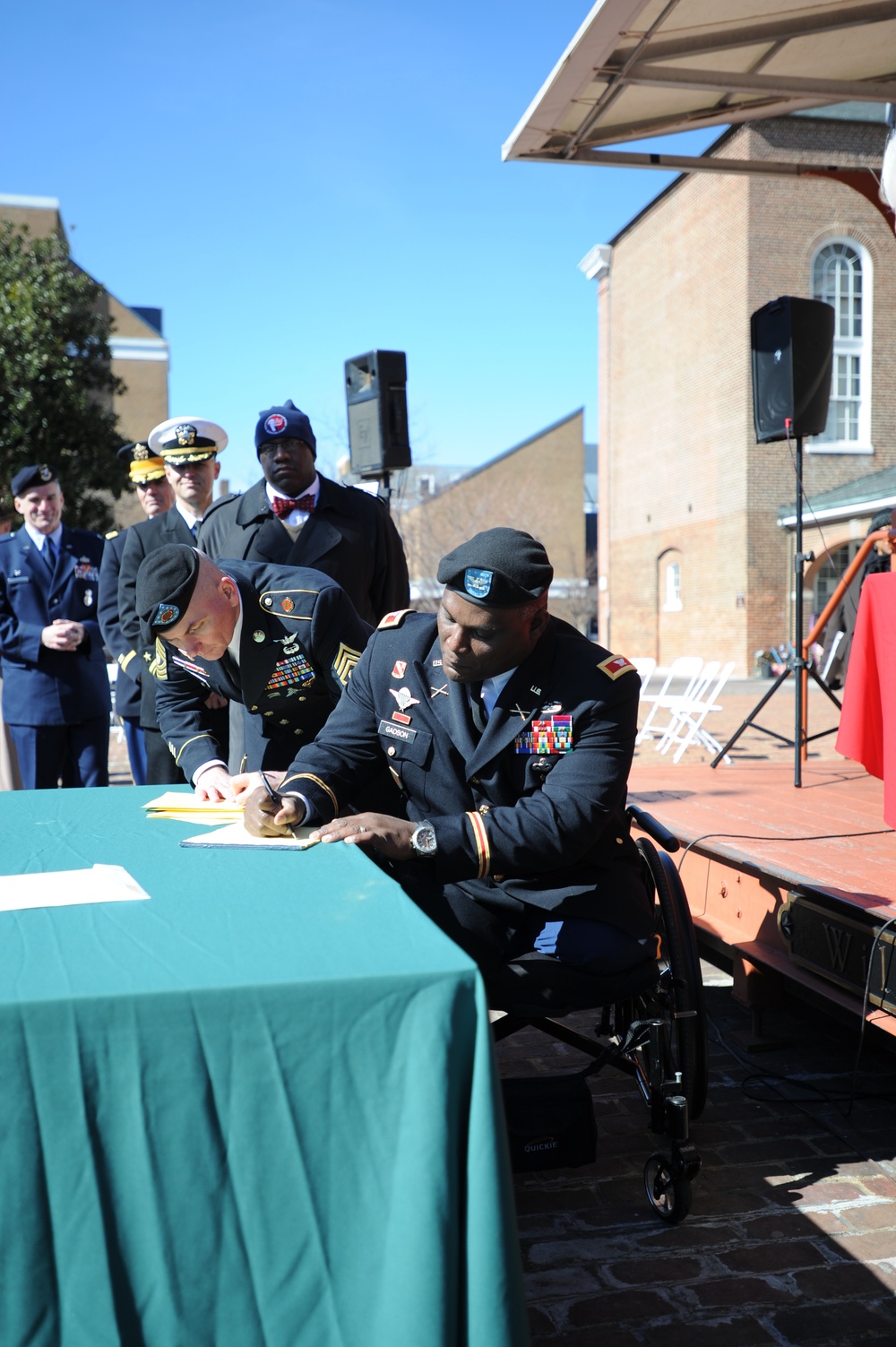 Representatives sign Arms Forces Community Covenant