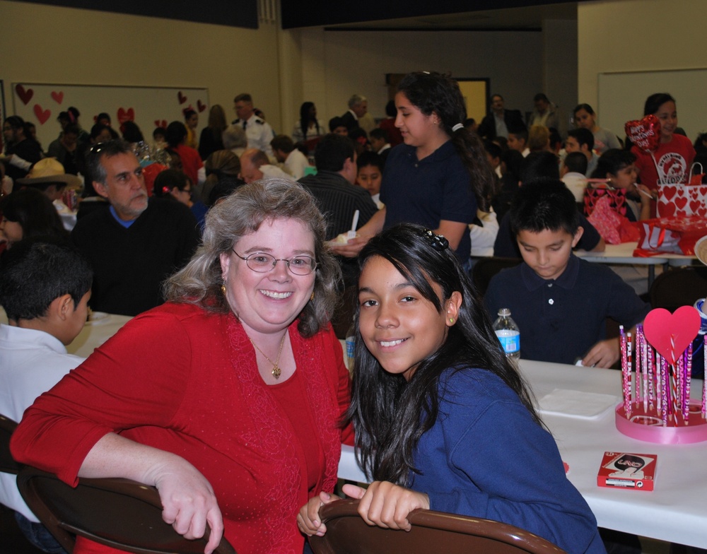 Fort Worth District 21-year partnership with elementary school still going strong