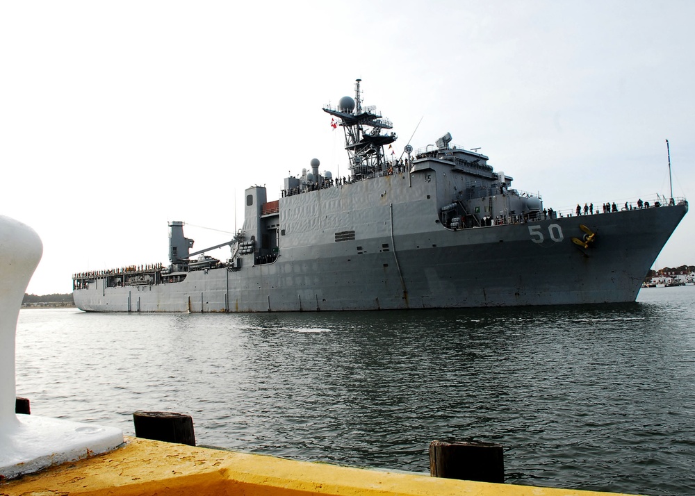 USS Carter Hall deployment