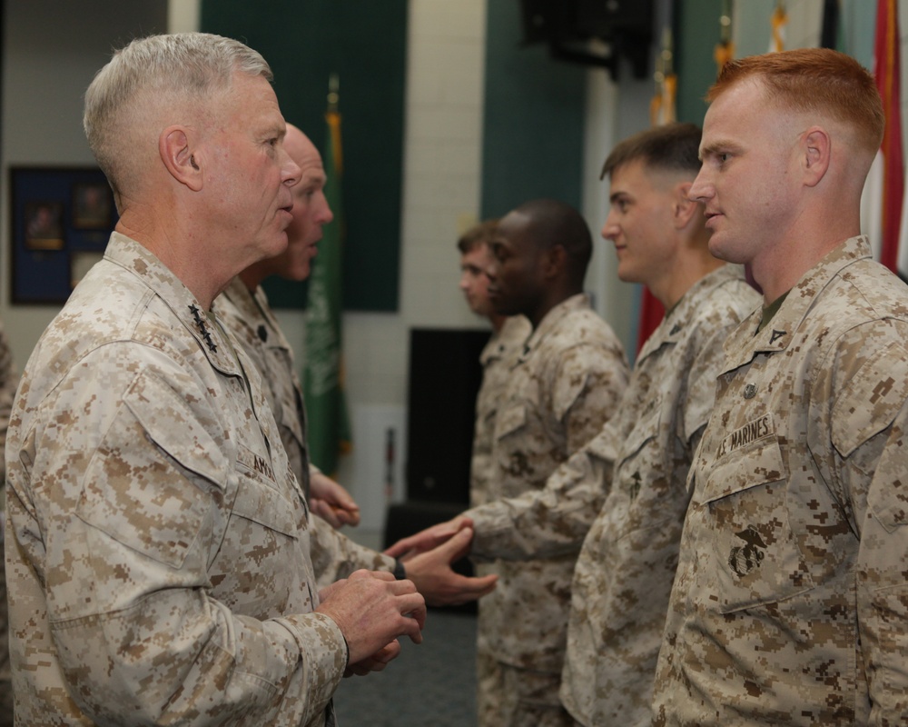 Marine Corps commandant in Bahrain