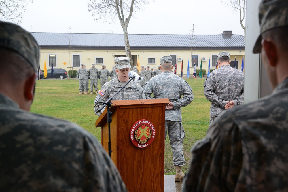 Change of responsibililty ceremony HHC USAG Vicenza