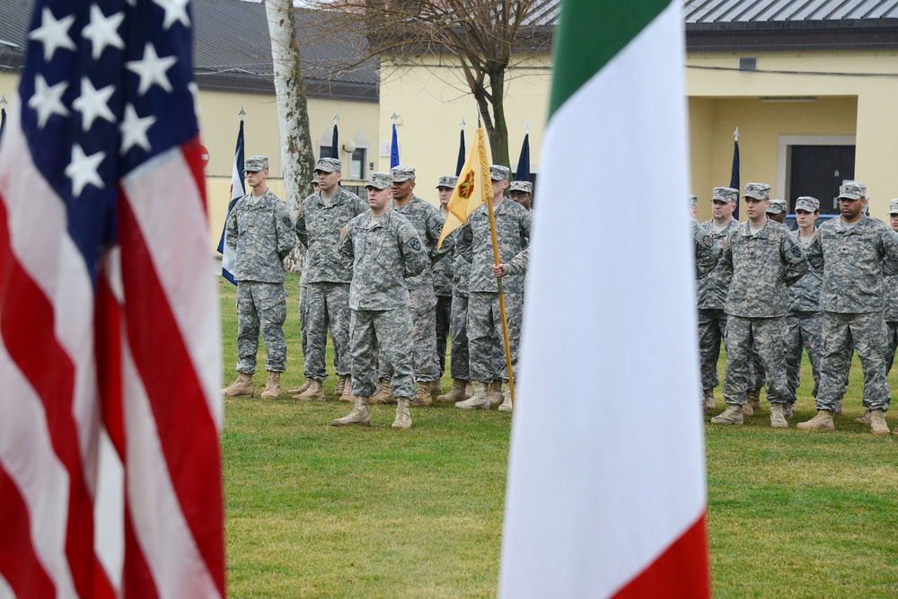 Change of responsibility ceremony HHC USAG Vicenza