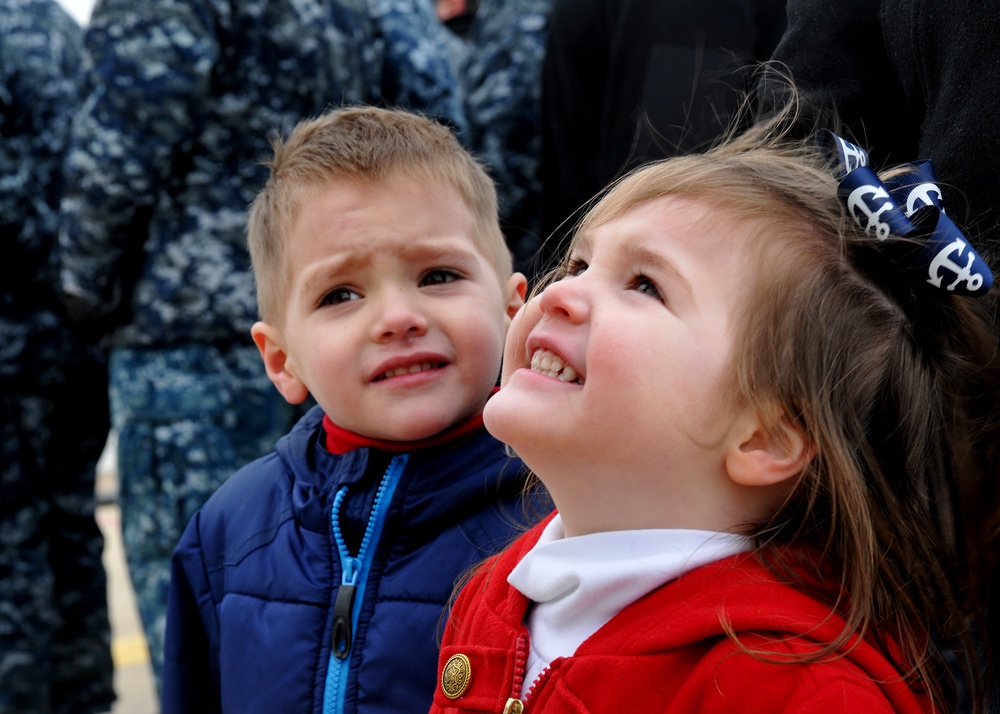 USS Albany homecoming in Norfolk