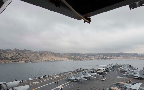 USS Dwight D. Eisenhower (CVN) 69 arrives in Marseille, France