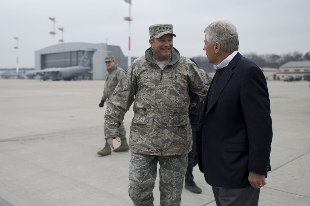 US Secretary of Defense visits Ramstein Air Base