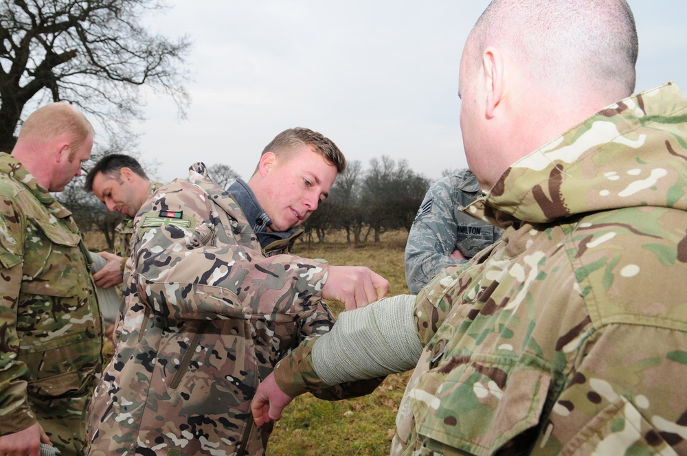 352nd SOSS shares medical knowledge with British Army
