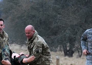352nd SOSS shares medical knowledge with British Army
