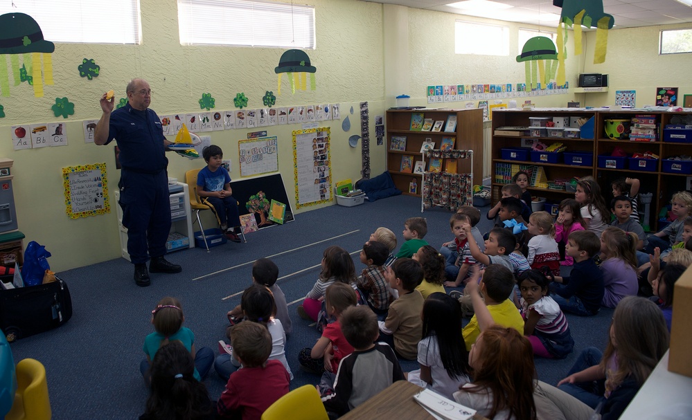 Coast Guard Auxiliary teaches students about boating safety