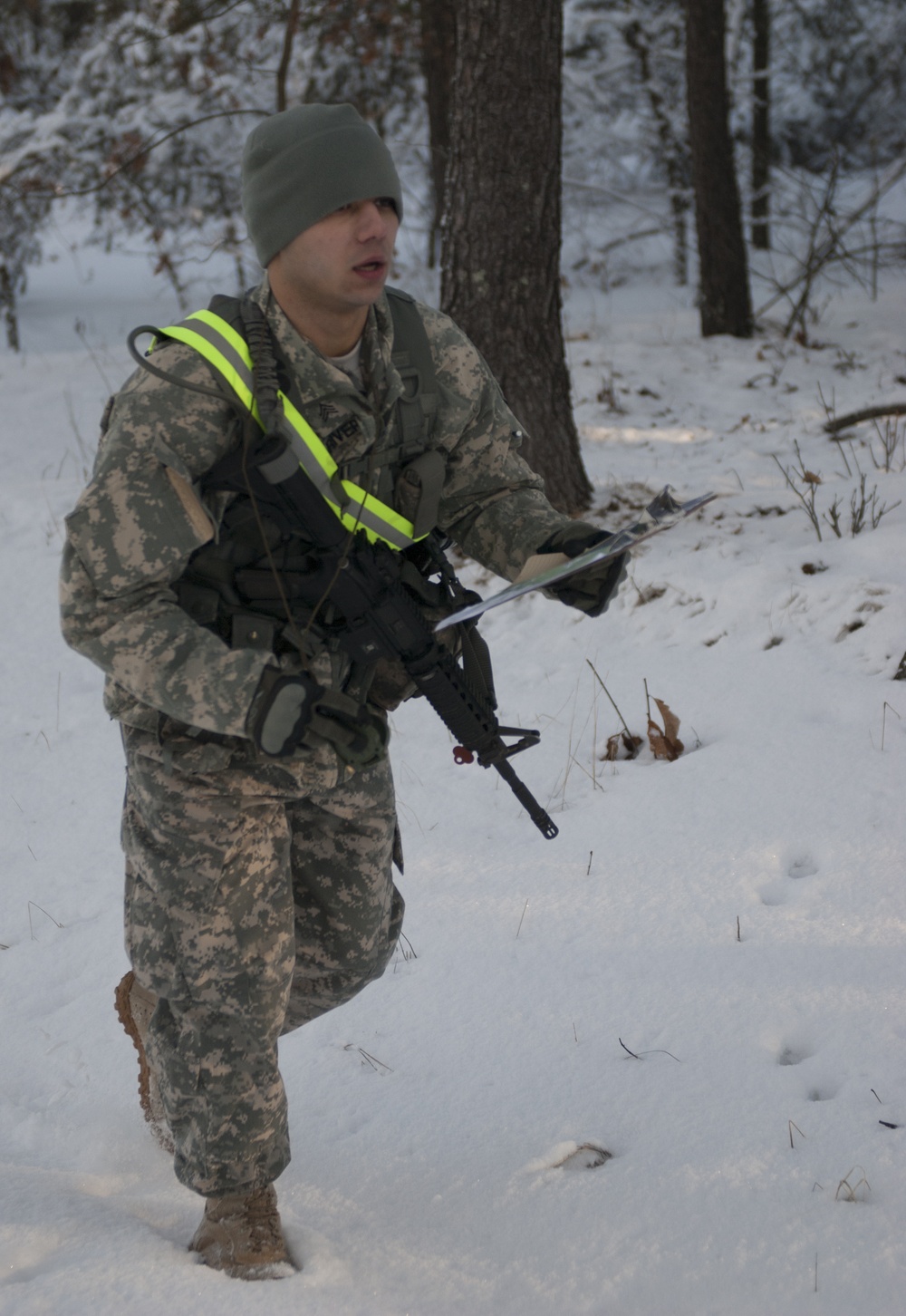 Soldiers compete at 372nd Engineer Brigade's Best Warrior Competition