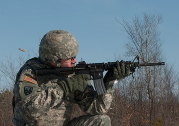 Soldiers compete at 372nd Engineer Brigade's Best Warrior Competition