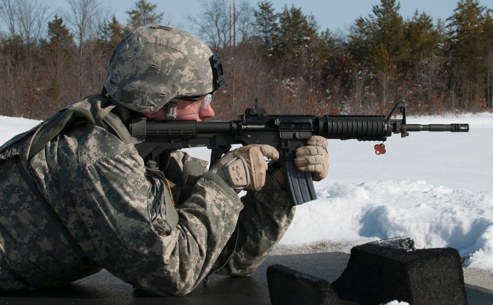 Soldiers compete at 372nd Engineer Brigade's Best Warrior Competition