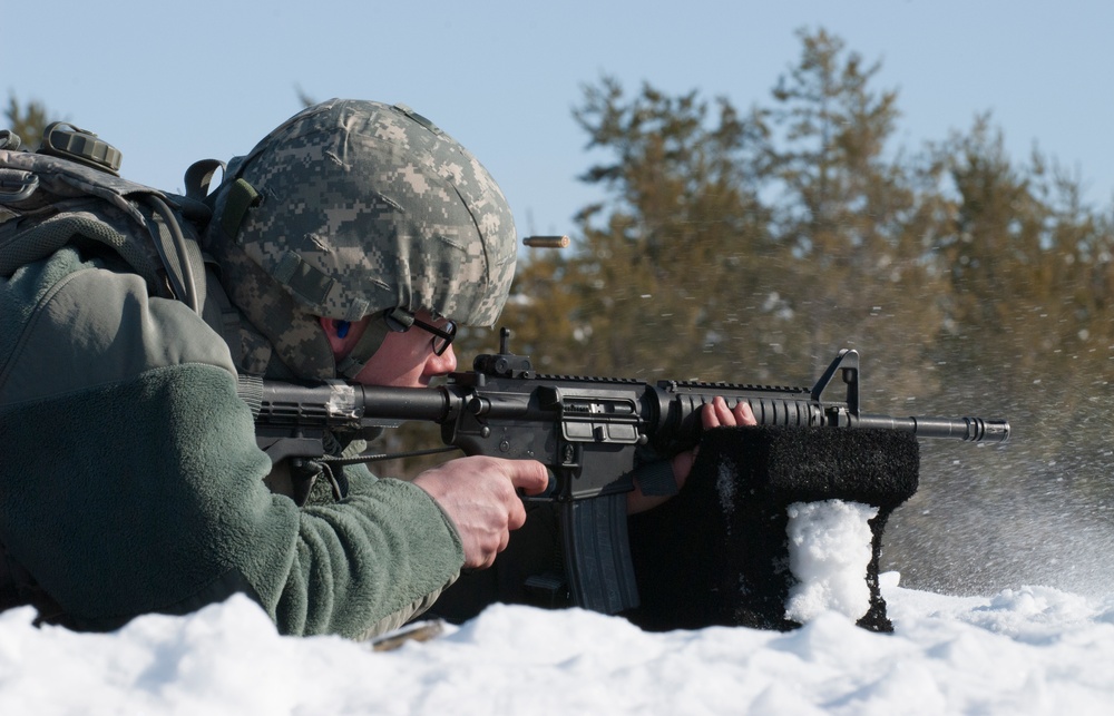 Soldiers compete at 372nd Engineer Brigade's Best Warrior Competition