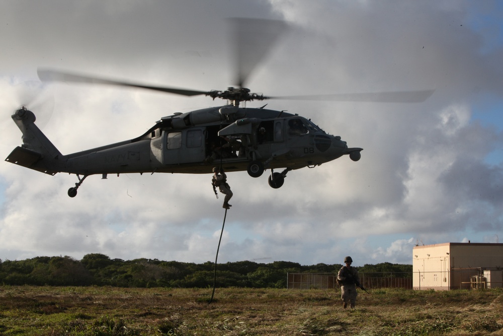 Marines Fast Rope During Guahan Shield