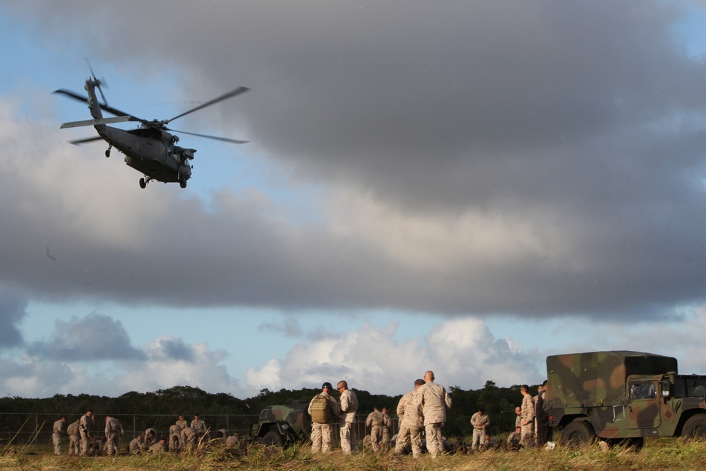 Marines Fast Rope During Guahan Shield