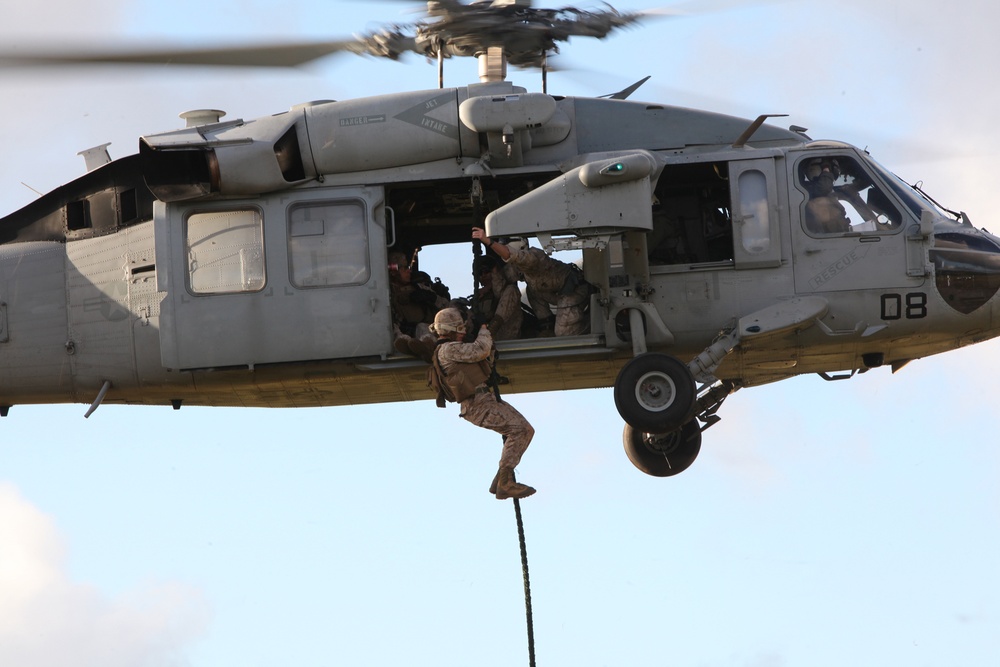 Marines Fast Rope During Guahan Shield