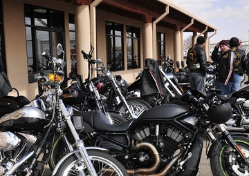 Bikers cruise for a cause