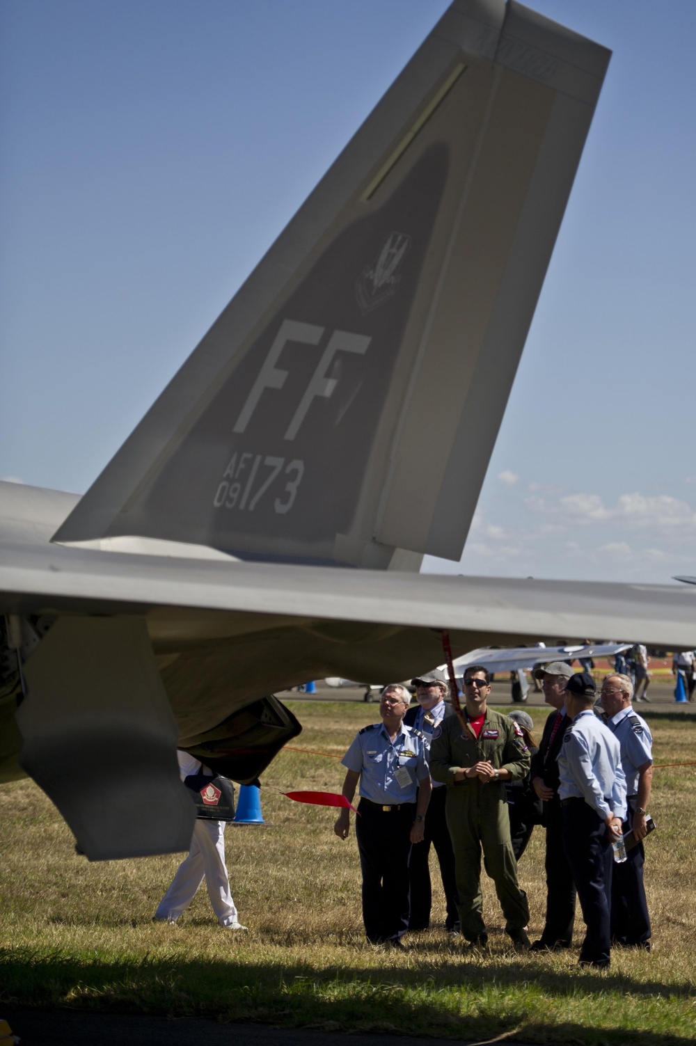 PACAF strengthens partenerships during 2013 Australian International Airshow