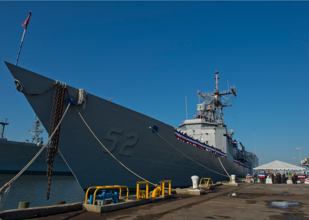 USS Carr decommissioning ceremony