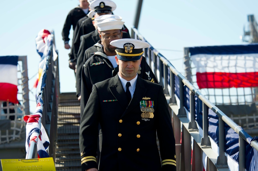 USS Carr decommissioning