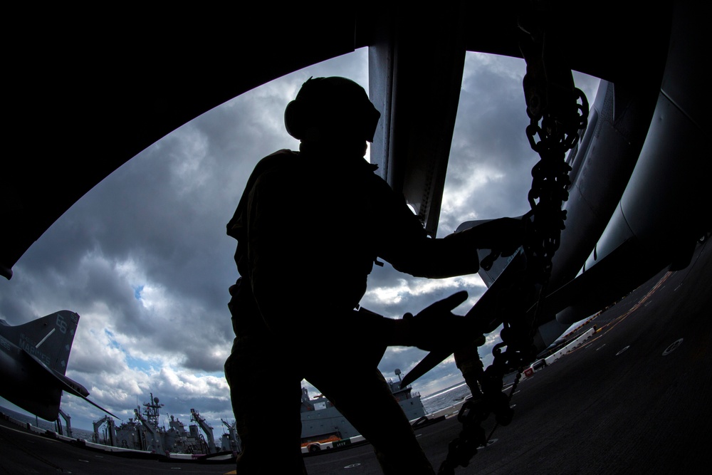 VMM-266 Harrier inspection