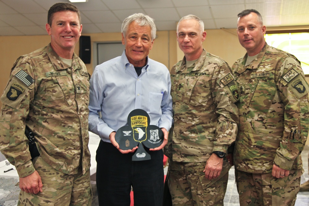 Secretary of Defense visits Forward Operating Base Fenty