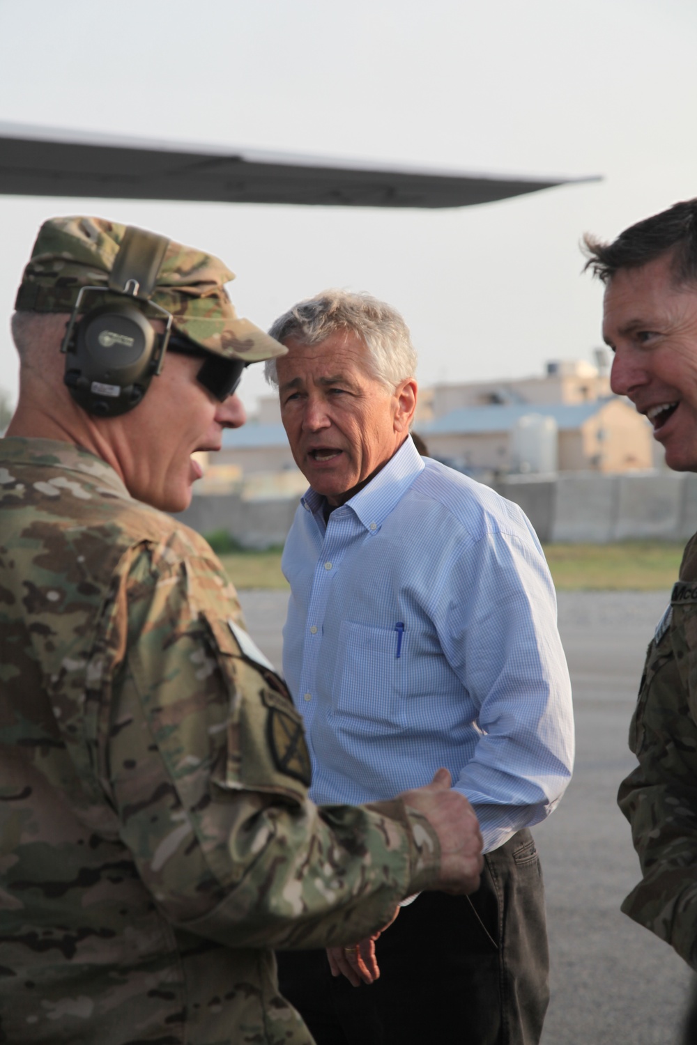 Secretary of Defense visits Forward Operating Base Fenty