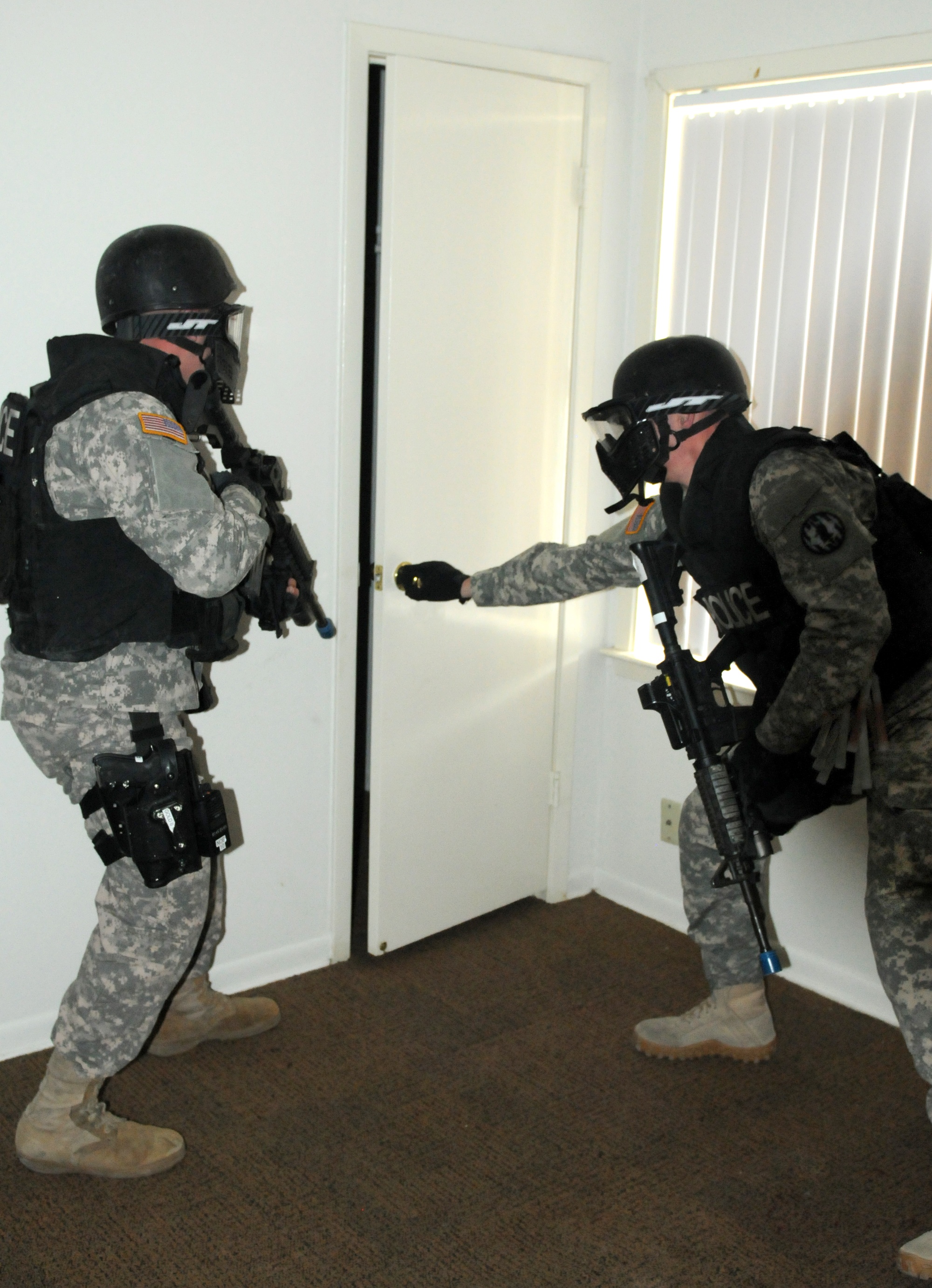 DVIDS - News - Fort Hood housing provides new venue for MP SWAT team