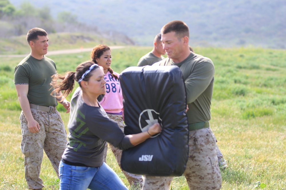 Jane Wayne Day gives spouses, family members a taste of the infantry lifestyle