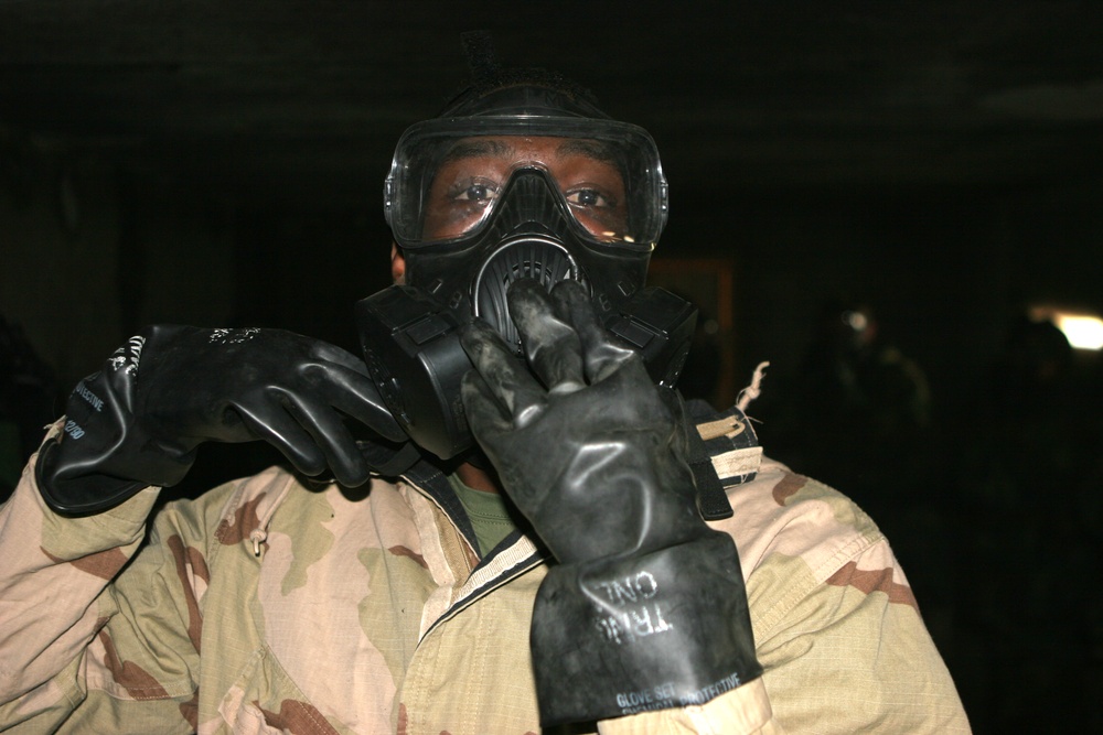 1st MLG Marines train for containmated envrioment