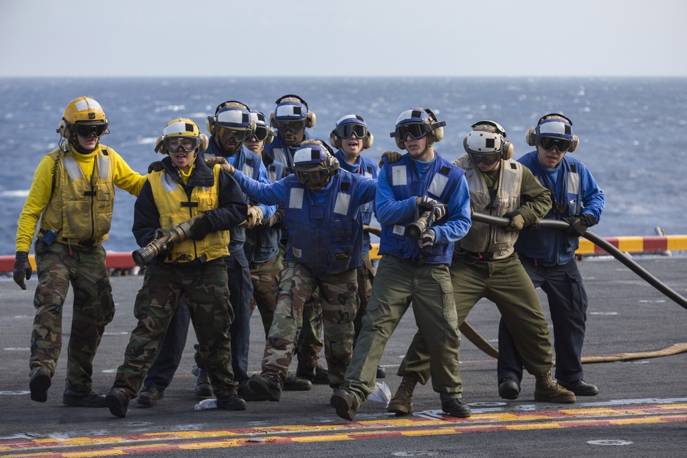 Sailors practice firefighting techniques