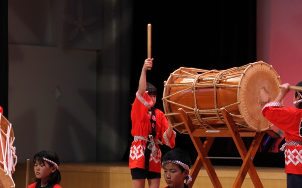 Students from Suo-Oshima Town Municipal Wada Elementary School perform during the U.S.-Japan Friendship Concert at