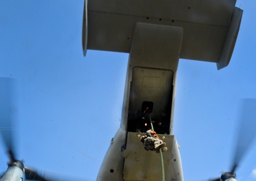 Marine Officers leading the way with fast rope concept training