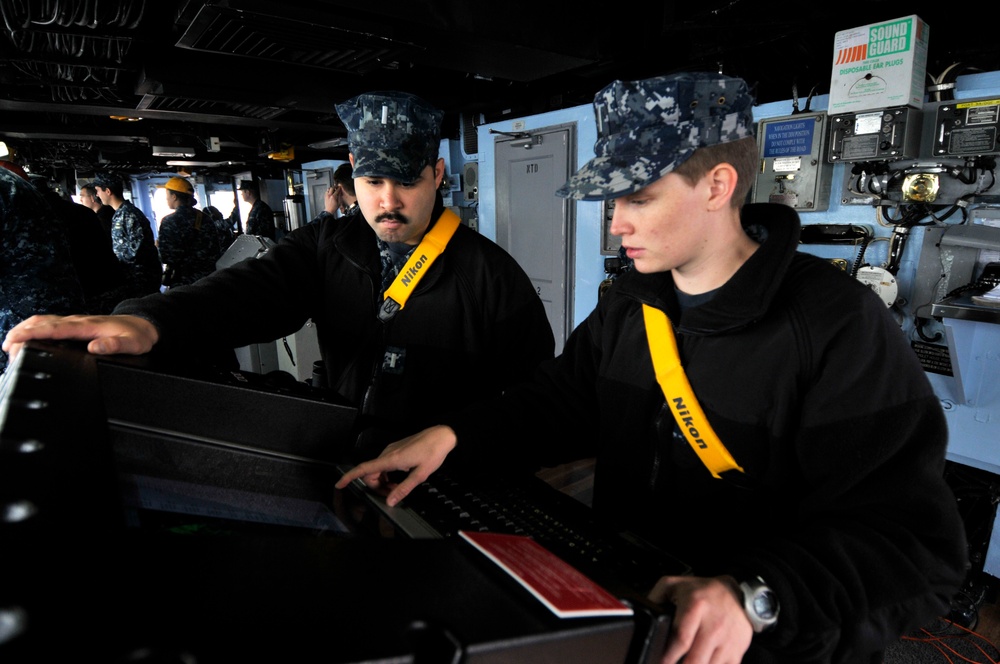 DVIDS Images USS Blue Ridge [Image 7 of 8]
