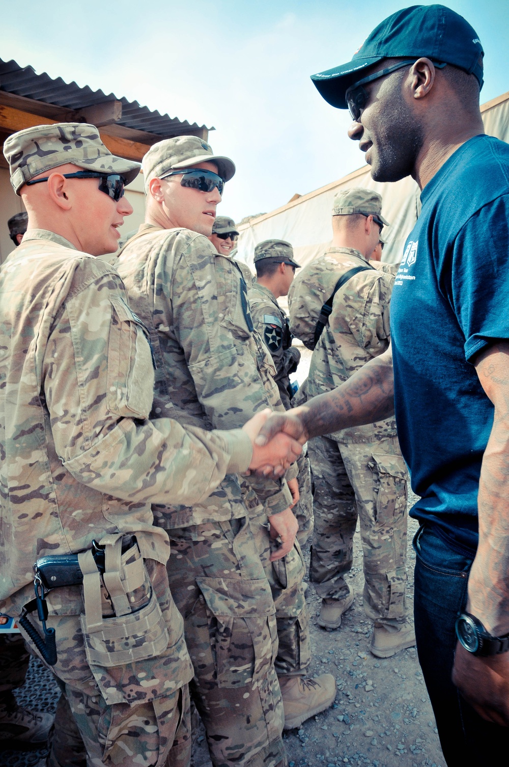 NFL players visit soldiers of Masum Ghar