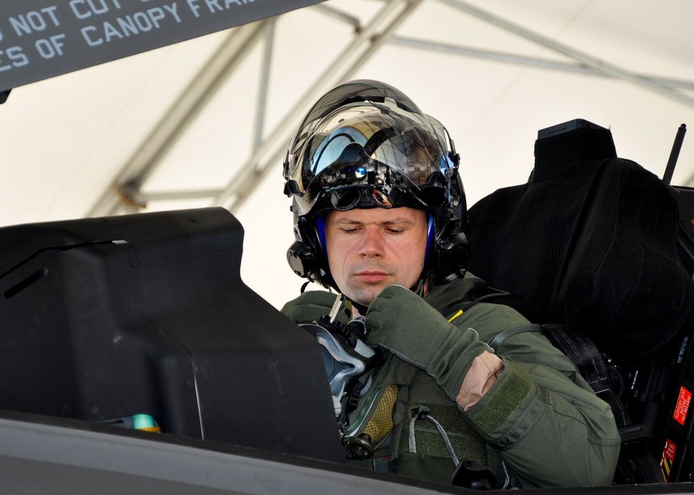 First international student-pilot flies F-35
