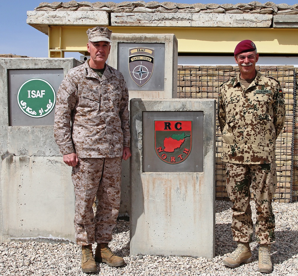 ISAF commander visits RC-North Headquarters