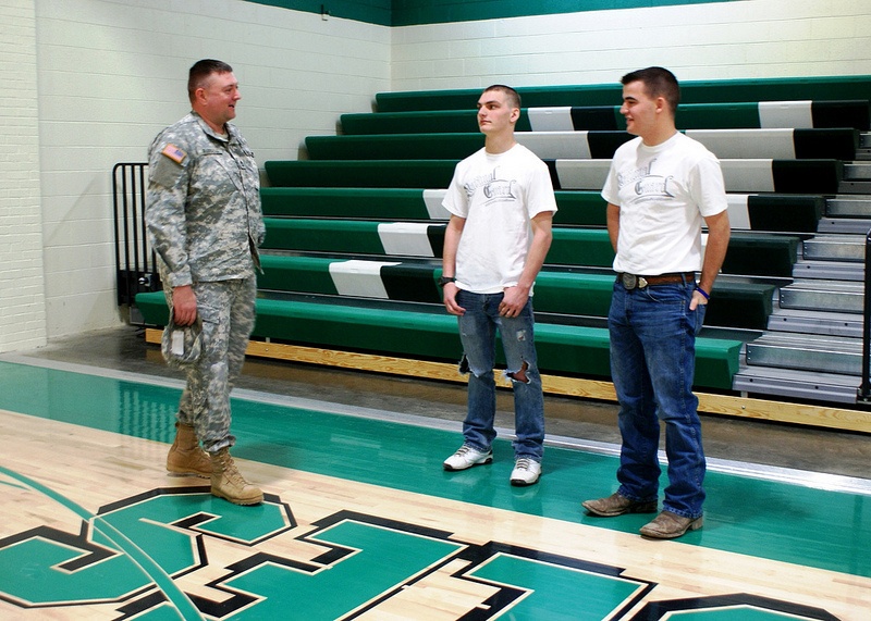 Rural Missouri school supports seniors’ career with National Guard